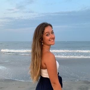 Meet your Posher, Jenna